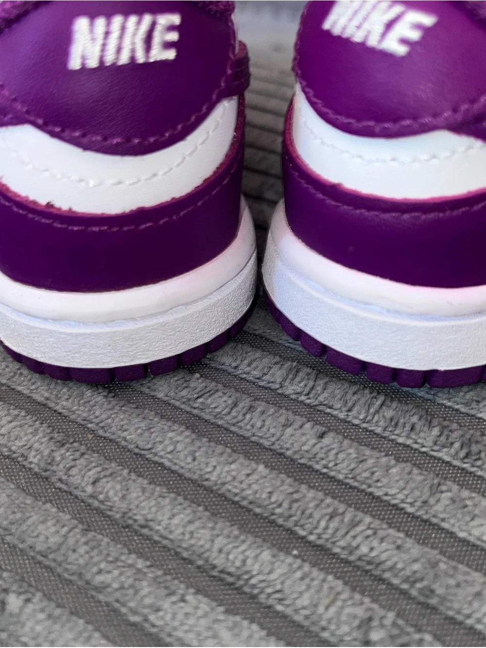Nike dunk low white/viotech toddler 4C sneakers